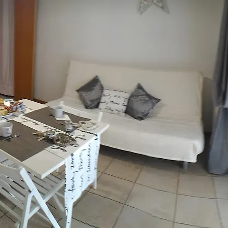 Apartment Degli Artisti *