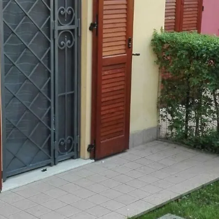 Degli Artisti شقة *