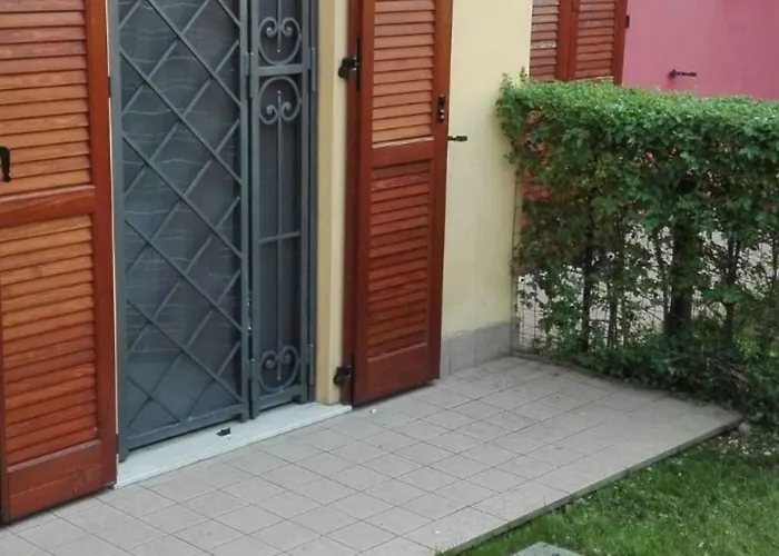 Degli Artisti شقة *